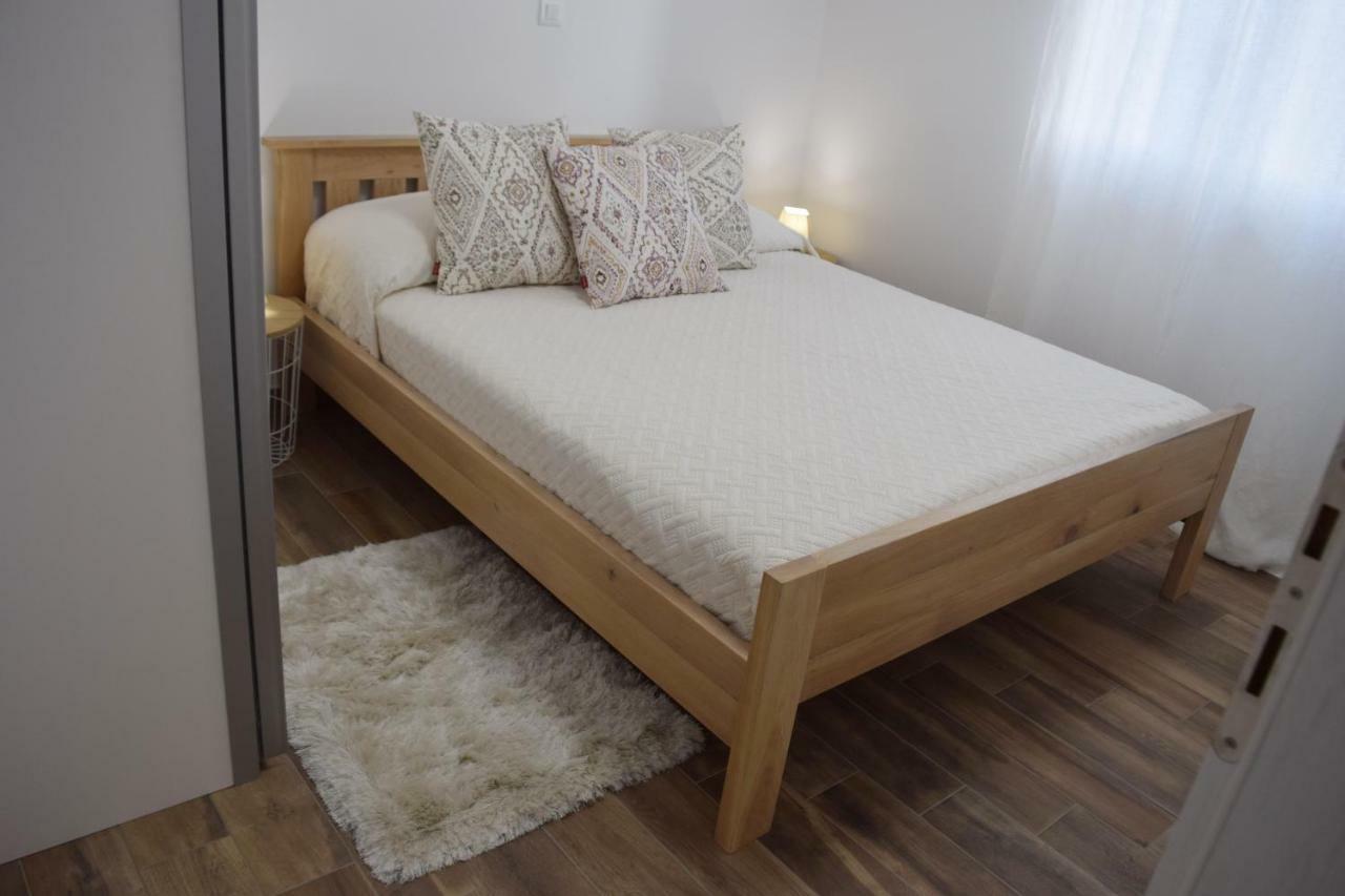 Luxury Apartment Ledo Рогозниця Екстер'єр фото